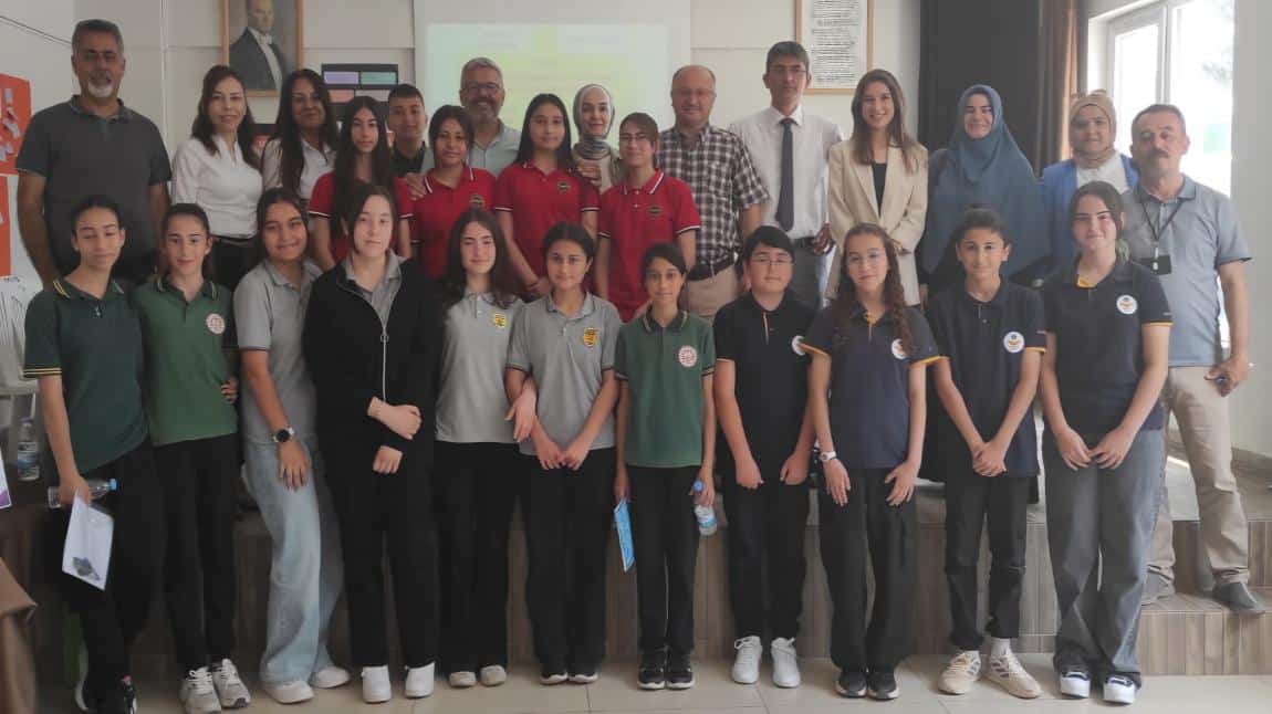 Eğitim Bölgesi Okulları Münazara Turnuvası İlk Tur Karşılaşmaları Gerçekleşti